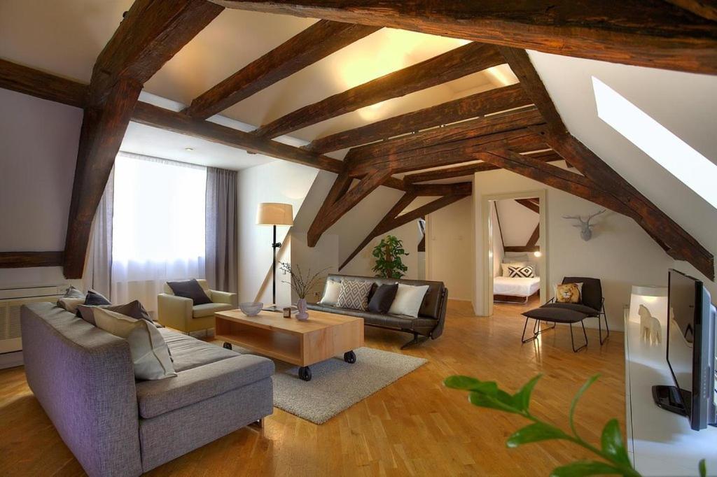 Ericsson Palace Apartment